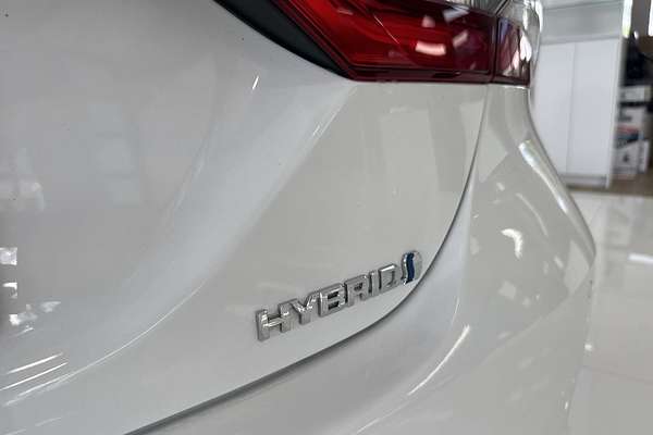 2022 Toyota Camry Ascent Sport AXVH70R