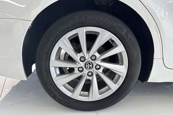 2022 Toyota Camry Ascent Sport AXVH70R