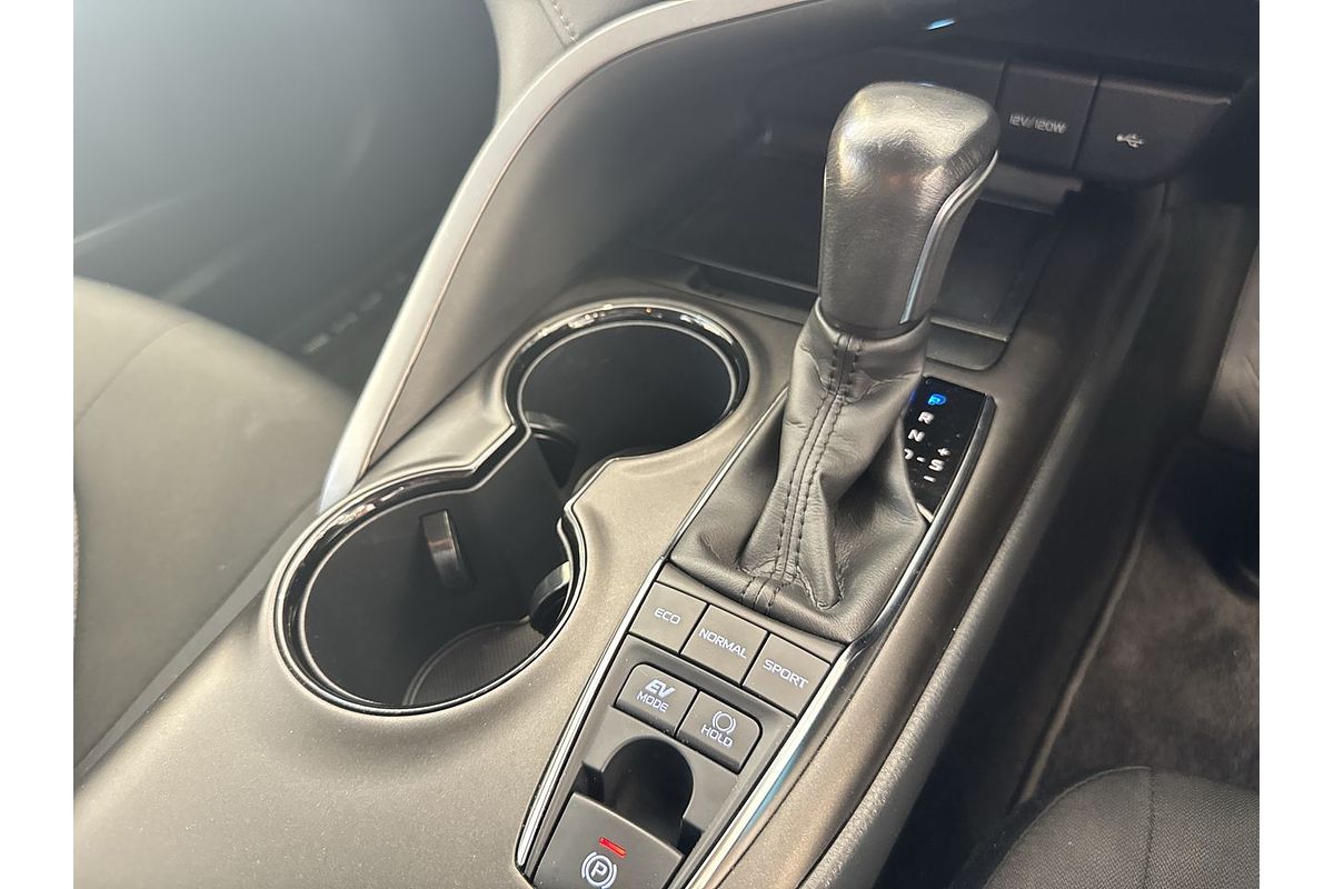 2022 Toyota Camry Ascent Sport AXVH70R