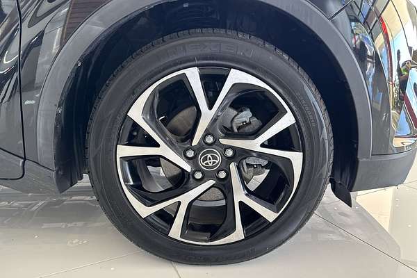2018 Toyota C-HR Koba NGX50R