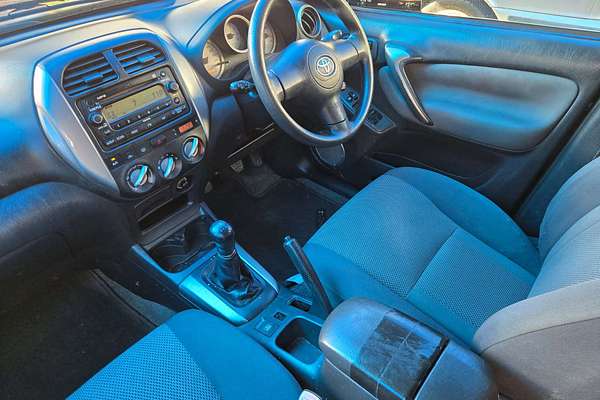 2005 Toyota RAV4 CV ACA23R