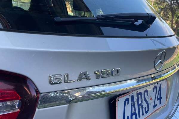 2017 Mercedes-Benz GLA-Class GLA180 X156