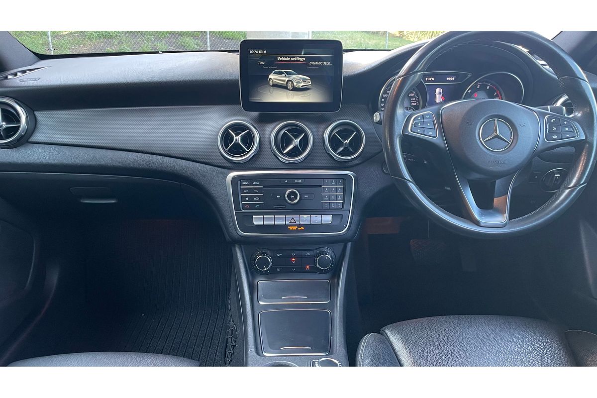 2017 Mercedes-Benz GLA-Class GLA180 X156
