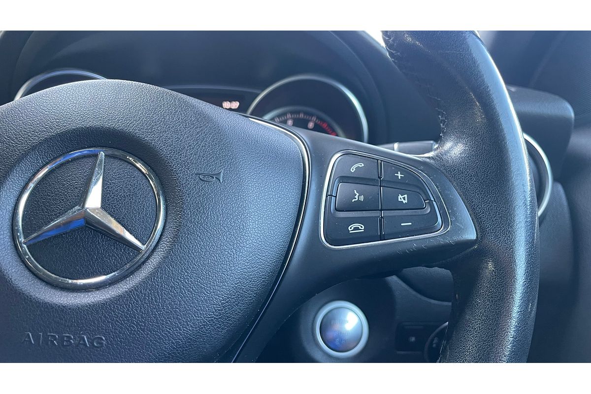 2017 Mercedes-Benz GLA-Class GLA180 X156