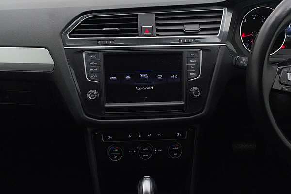 2016 Volkswagen Tiguan 132TSI 5N