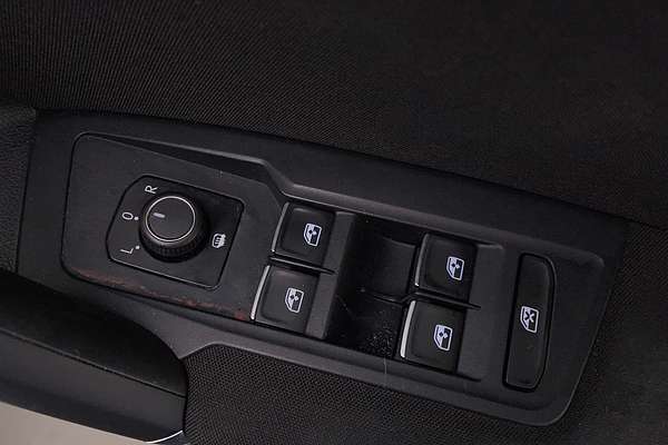 2016 Volkswagen Tiguan 132TSI 5N
