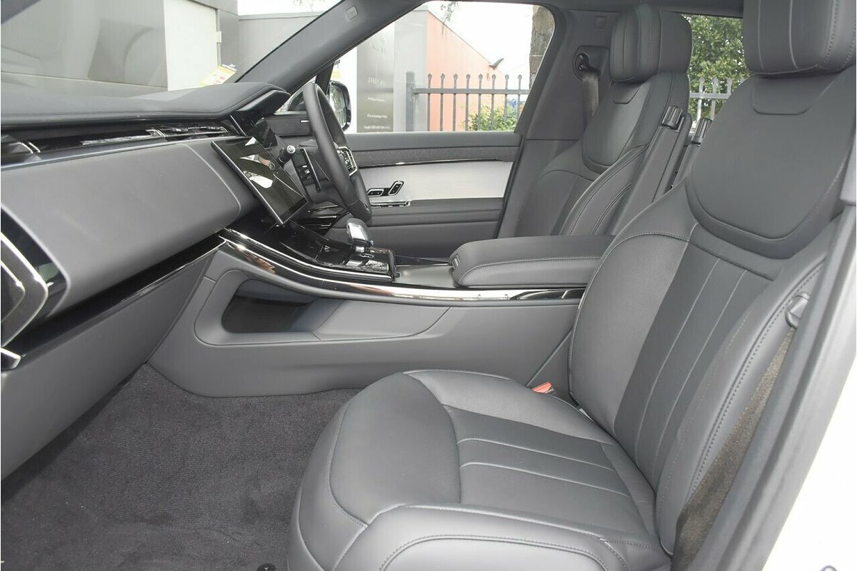 2025 Land Rover Range Rover Sport D250 Dynamic SE L461