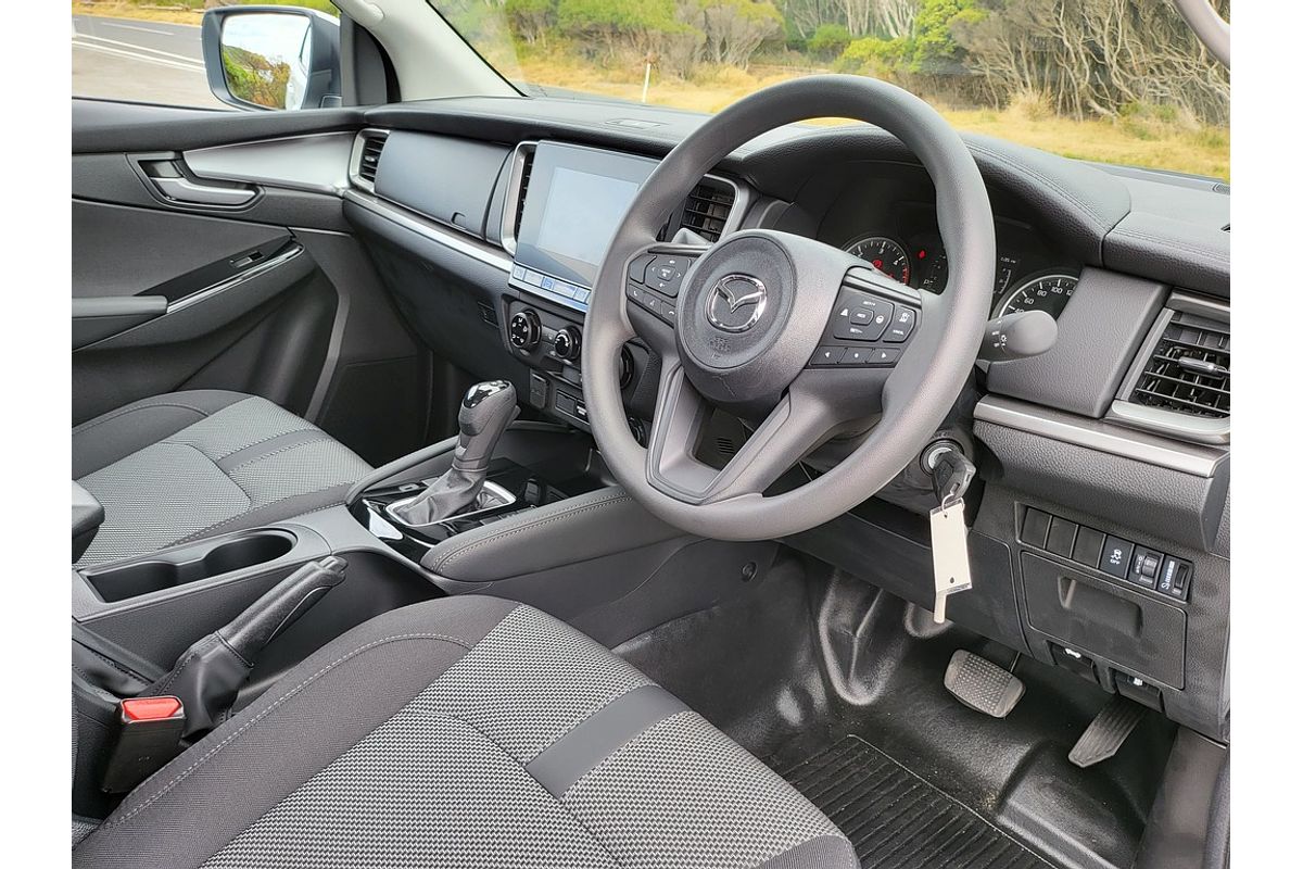 Mazda BT-50 E 6AUTO 3.0L DUAL CAB PICKUP XT 4X4