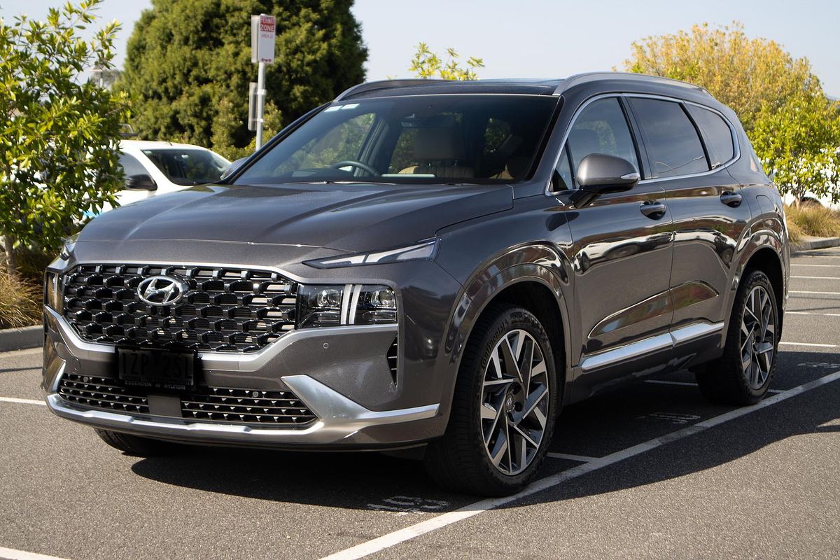 2023 Hyundai Santa Fe Highlander TM.V4