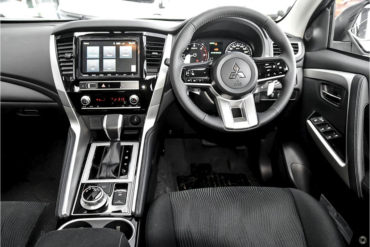 2024 Mitsubishi Pajero Sport GLX QG