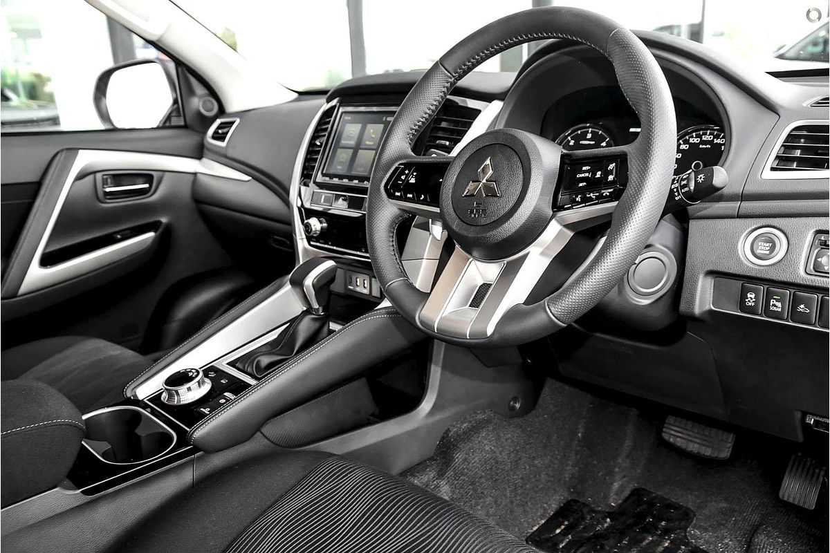 2024 Mitsubishi Pajero Sport GLX QG