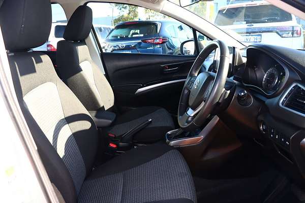 2023 Suzuki S-Cross GL+ JYB