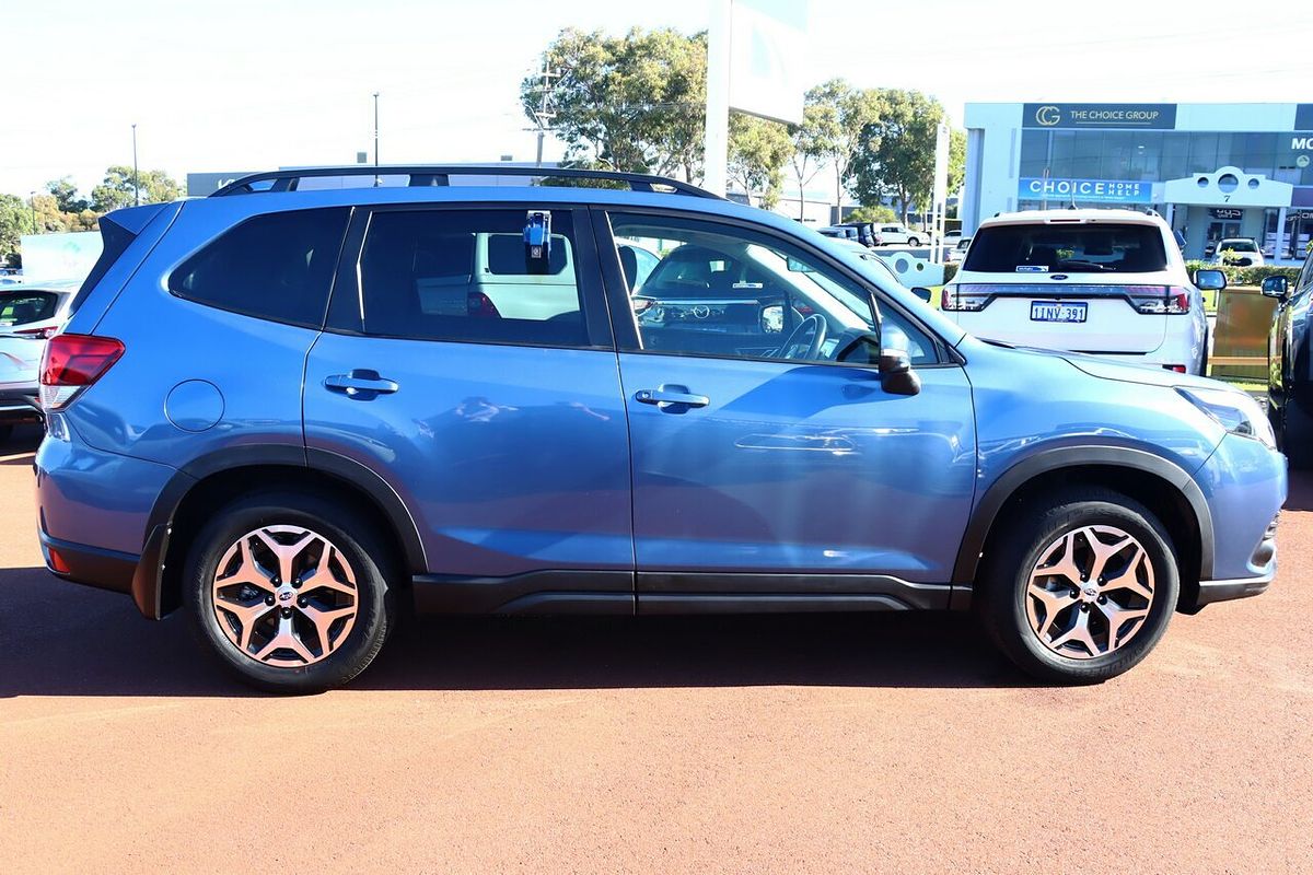 2022 Subaru Forester 2.5i S5
