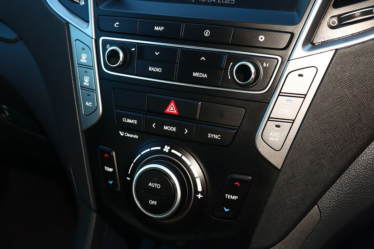 2017 Hyundai Santa Fe Elite DM3 Series II