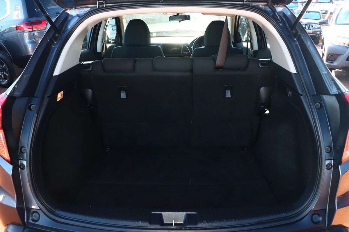 2016 Honda HR-V VTi-S