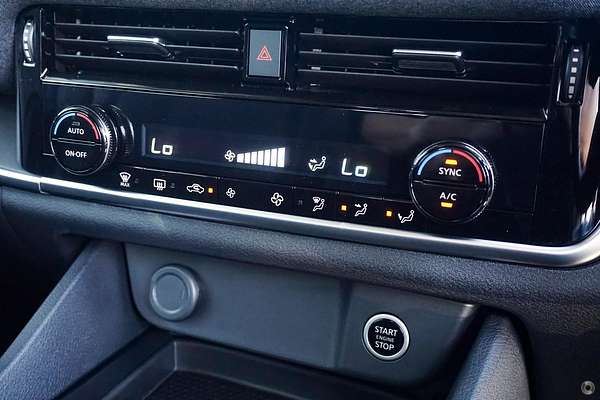 2025 Nissan QASHQAI ST J12
