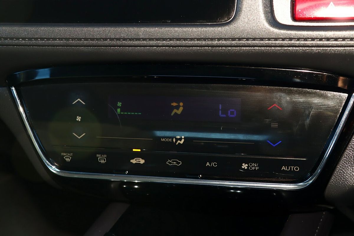 2016 Honda HR-V VTi-S