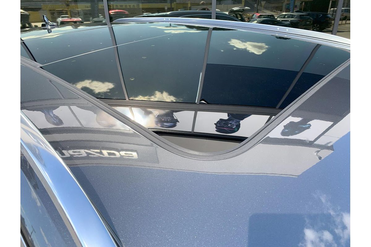 2022 Audi A4 45 TFSI S line B9