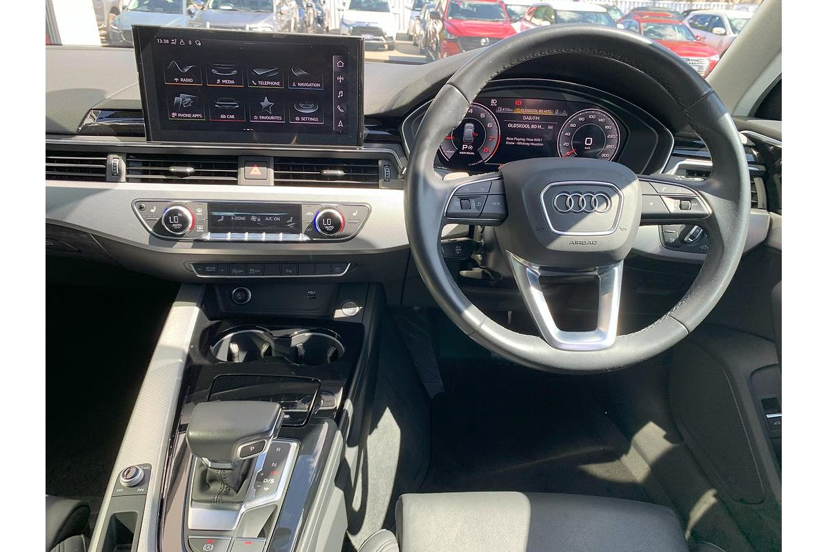 2022 Audi A4 45 TFSI S line B9