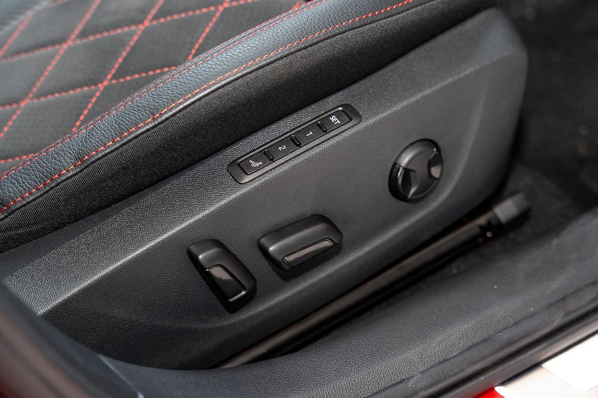 2025 SKODA Octavia RS NX