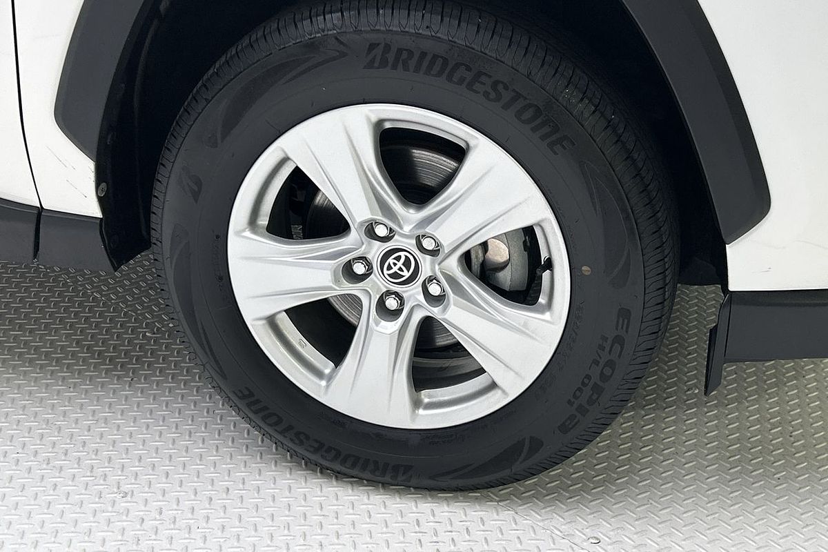 2020 Toyota RAV4 GX AXAH52R
