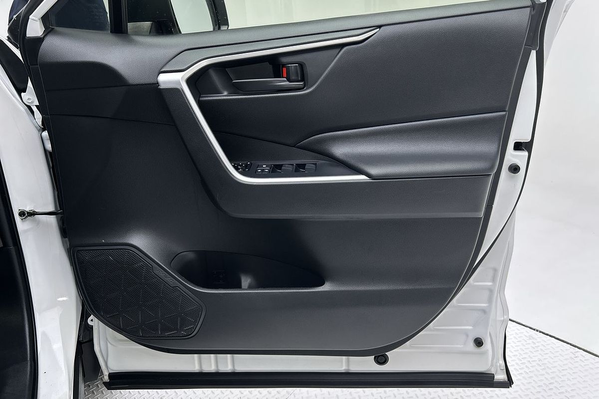 2020 Toyota RAV4 GX AXAH52R