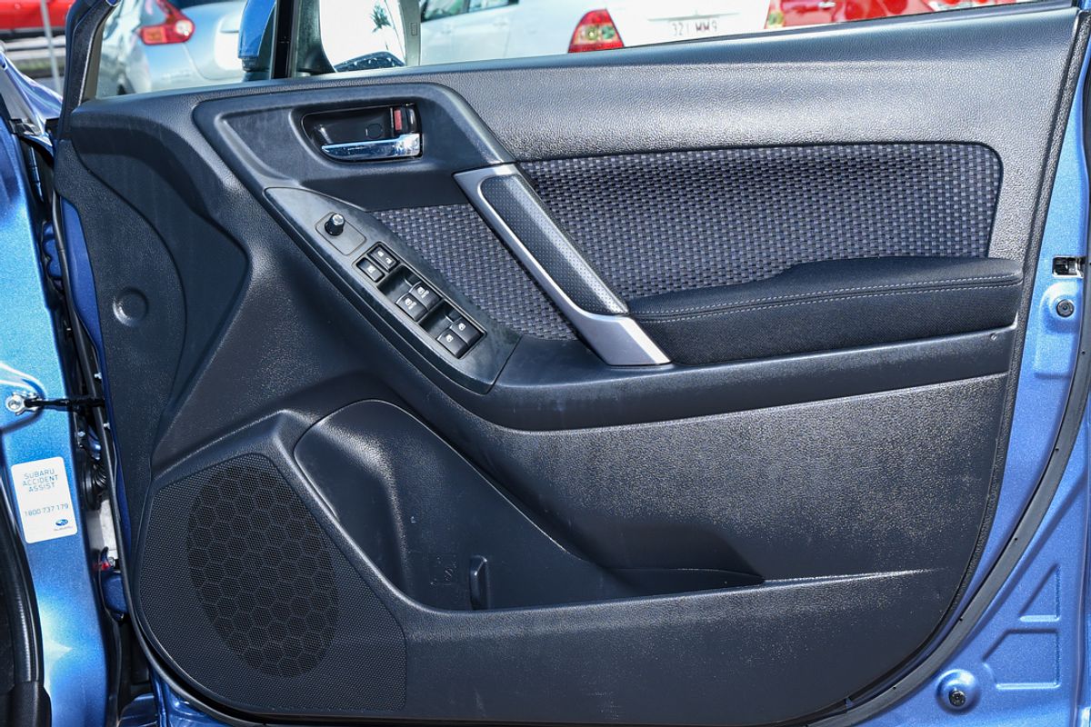 2016 Subaru Forester 2.5i-L S4