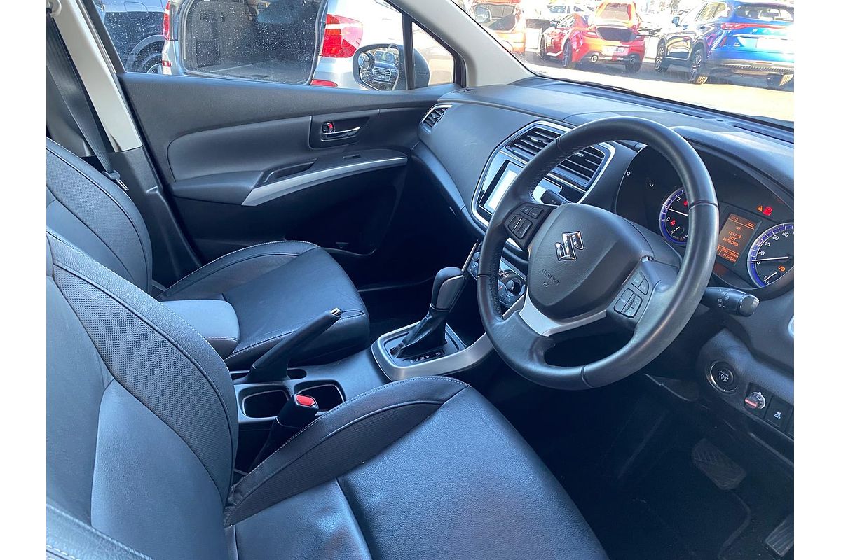 2021 Suzuki S-Cross Turbo Prestige JY