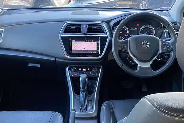 2021 Suzuki S-Cross Turbo Prestige JY