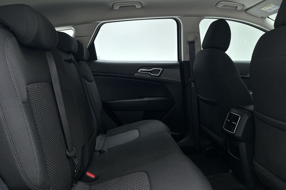 2024 Kia Sportage S NQ5