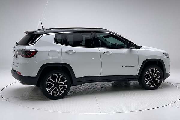 2022 Jeep Compass Limited M6