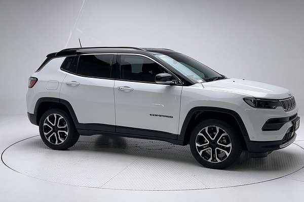 2022 Jeep Compass Limited M6
