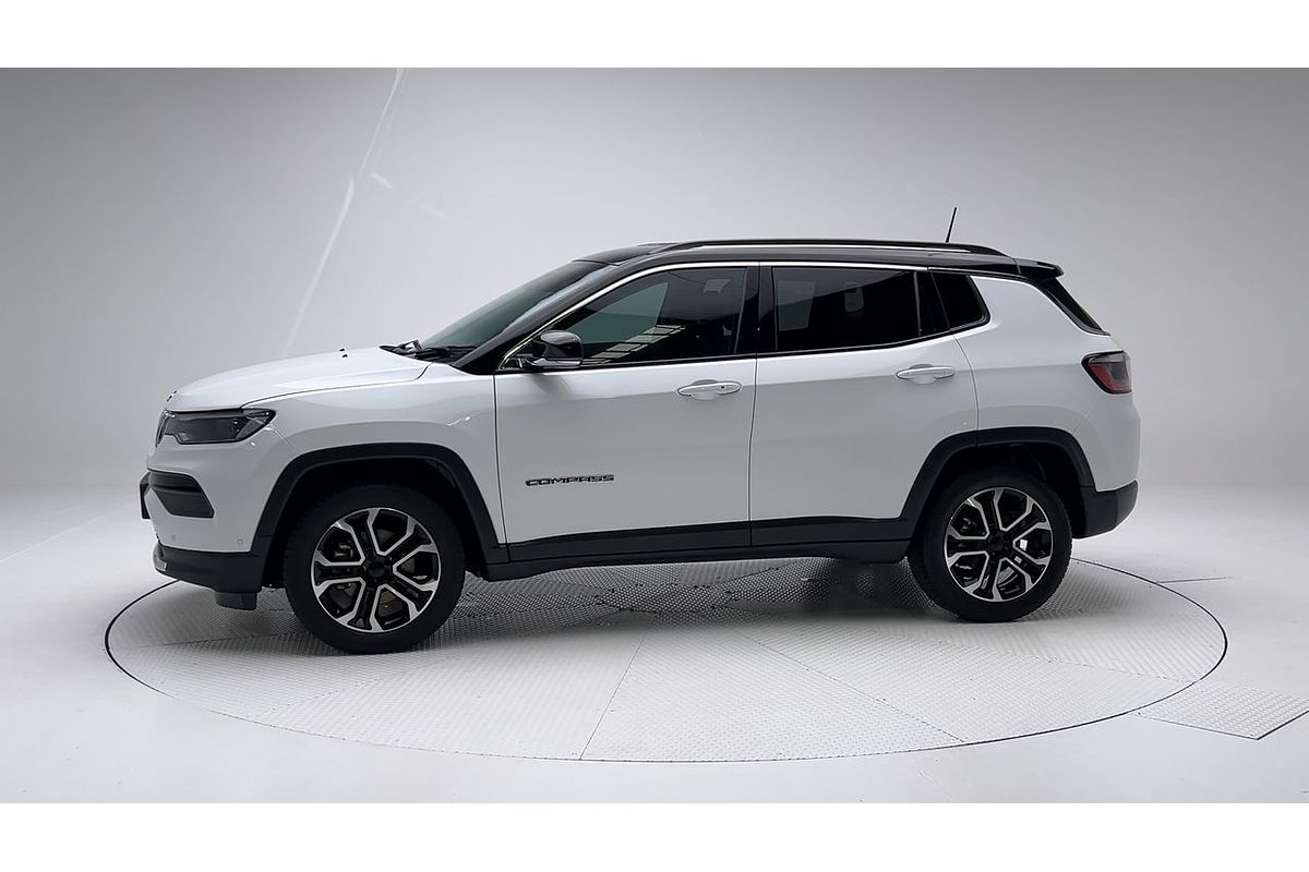 2022 Jeep Compass Limited M6