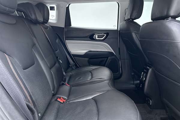 2022 Jeep Compass Limited M6