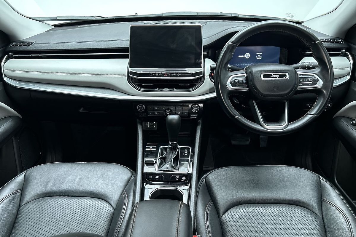 2022 Jeep Compass Limited M6