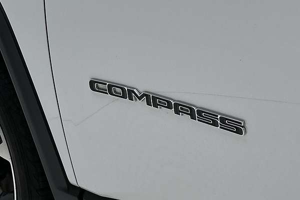 2022 Jeep Compass Limited M6