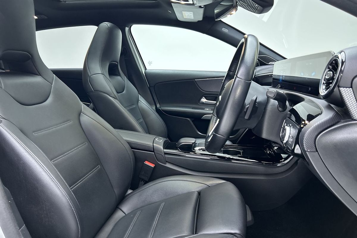 2018 Mercedes-Benz A-Class A250 W177