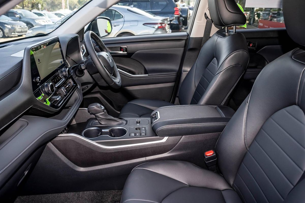 2024 Toyota Kluger GXL TXUA70R