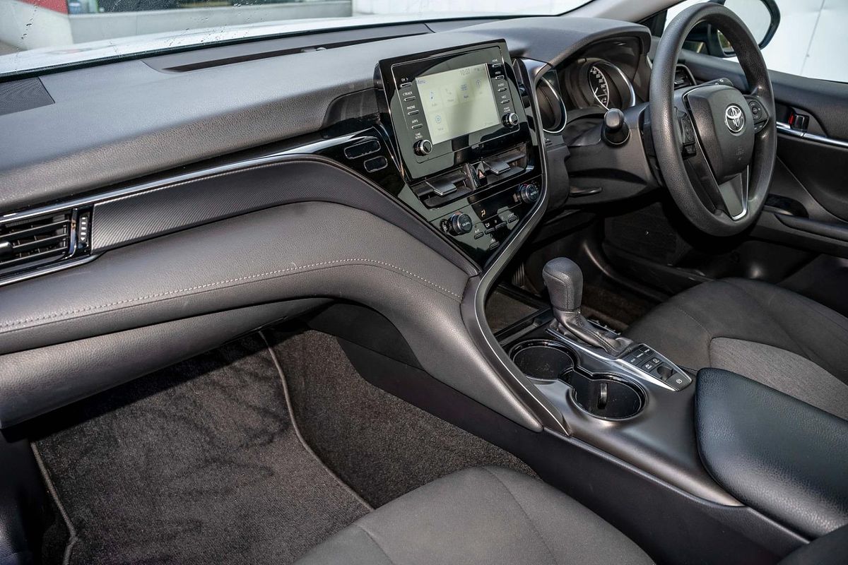 2022 Toyota Camry Ascent AXVH70R