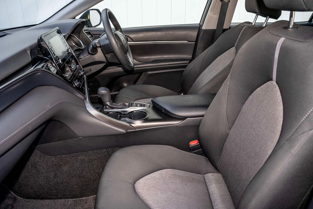 2022 Toyota Camry Ascent AXVH70R