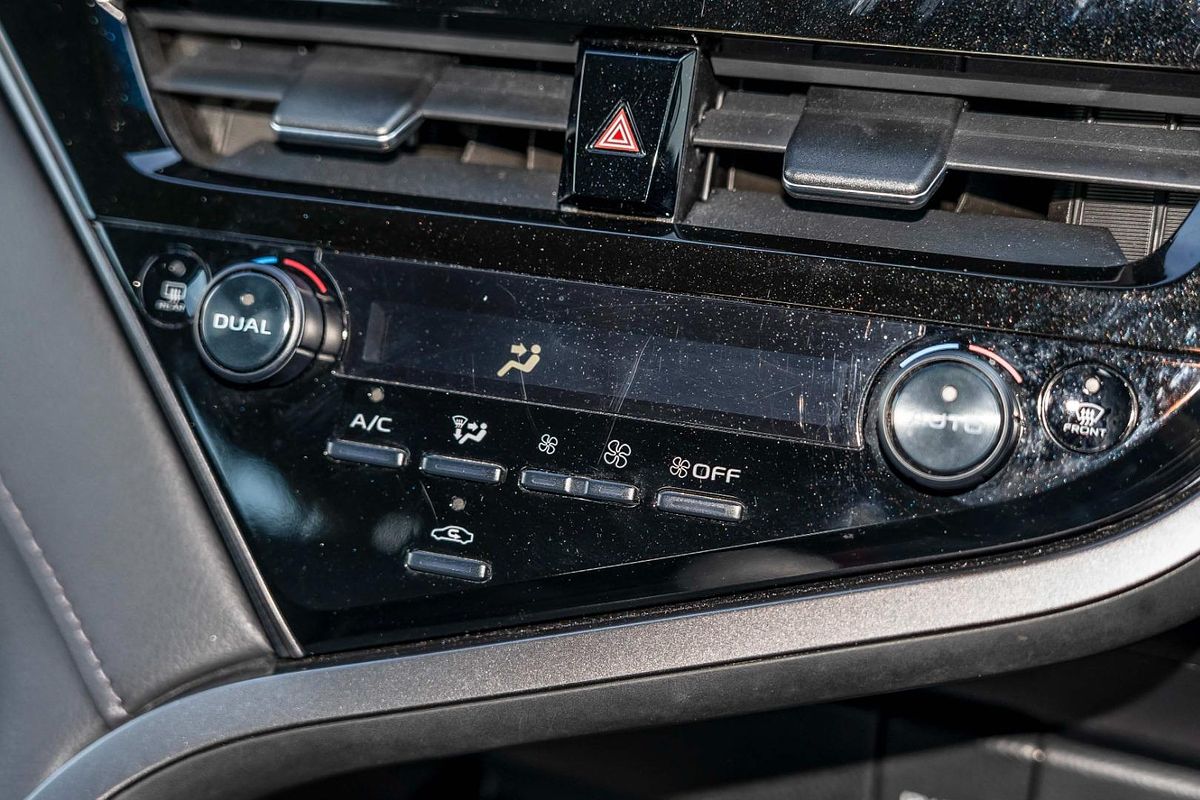 2022 Toyota Camry Ascent AXVH70R