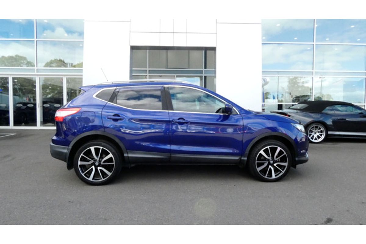 2017 Nissan QASHQAI Ti J11