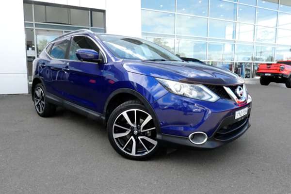2017 Nissan QASHQAI Ti J11