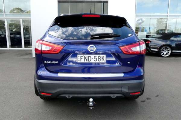 2017 Nissan QASHQAI Ti J11