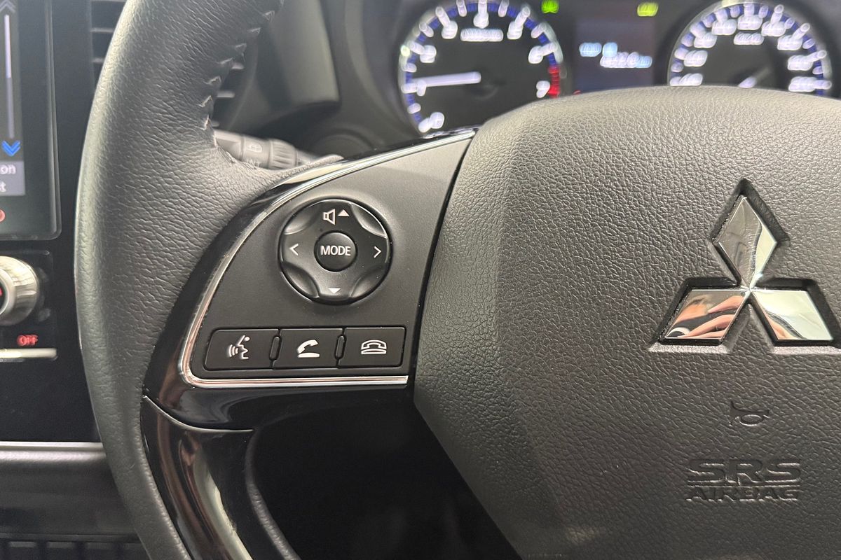2020 Mitsubishi Outlander ES ADAS ZL