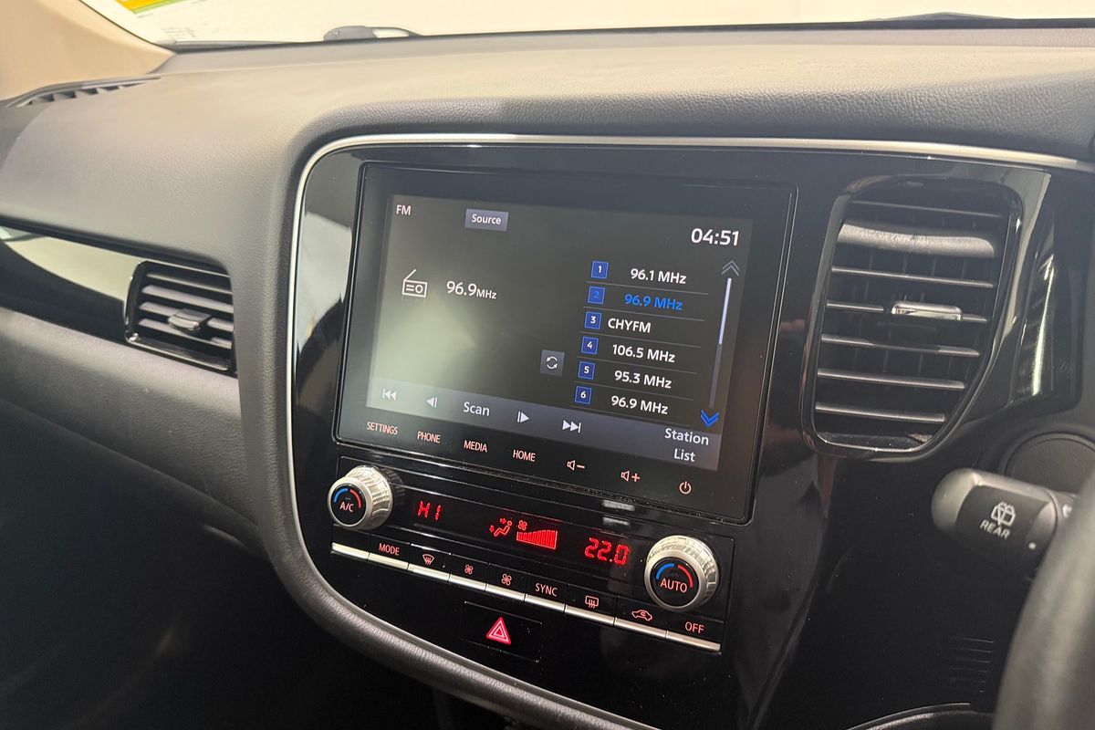 2020 Mitsubishi Outlander ES ADAS ZL