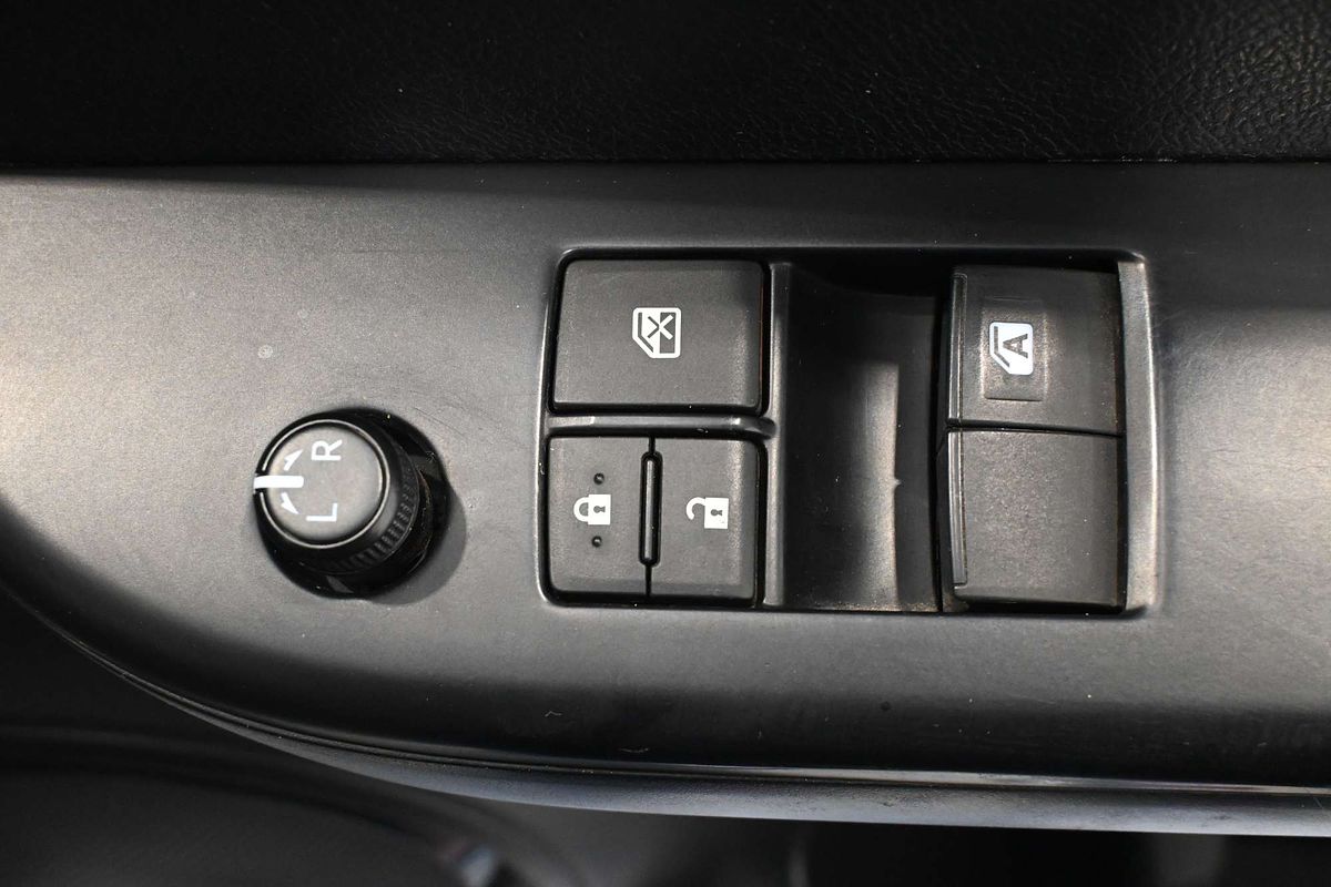 2021 Toyota Hilux Workmate TGN121R Rear Wheel Drive
