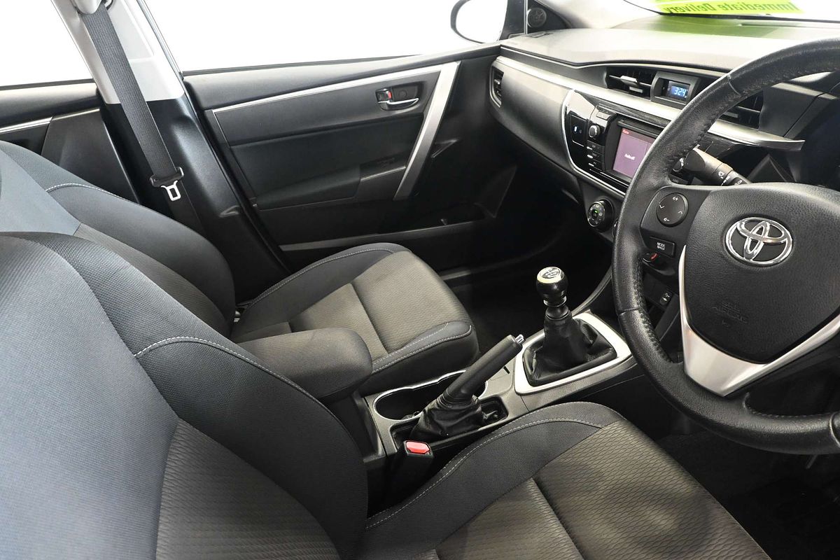 2016 Toyota Corolla SX ZRE172R