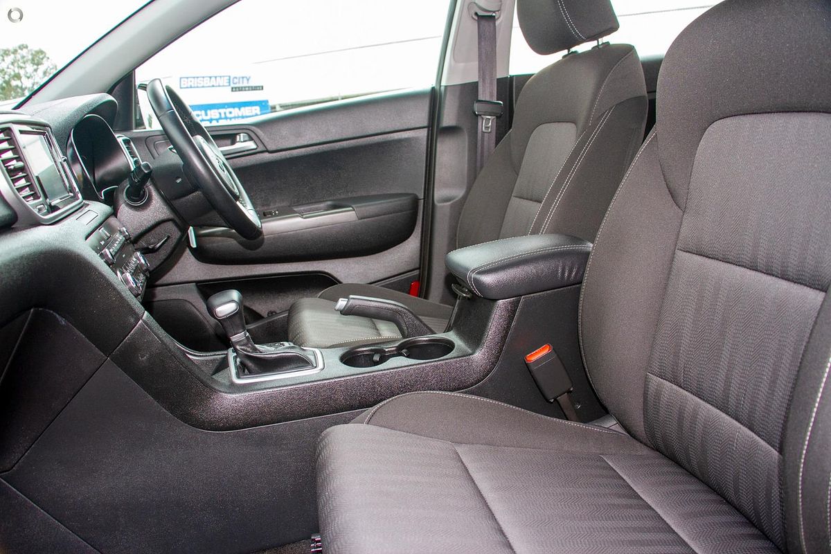 2020 Kia Sportage S QL