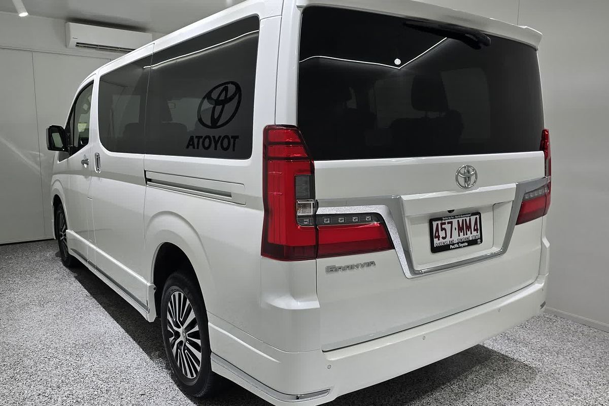 2022 Toyota Granvia GDH303R